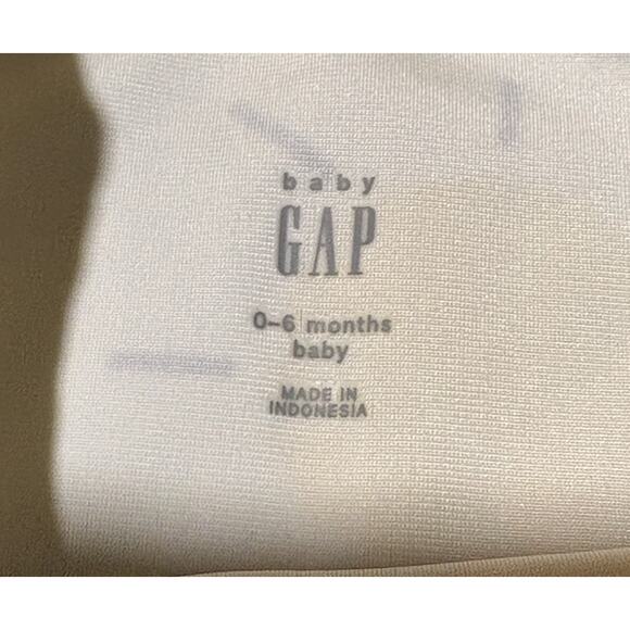 Baby Gap Infants Sun Swim Two-Piece Yellow/Gold Size O-6 Months - Picture 4 of 5